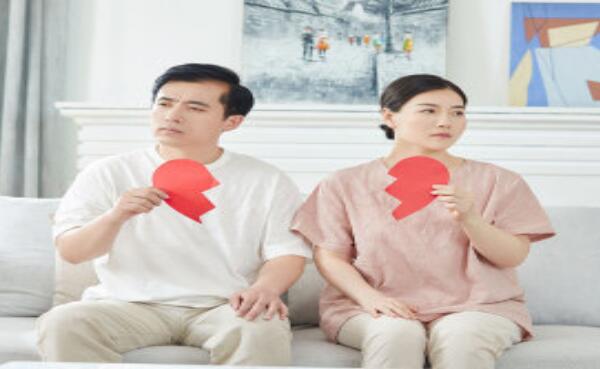 離婚證照片要求有哪些？離婚證需要照片嗎？