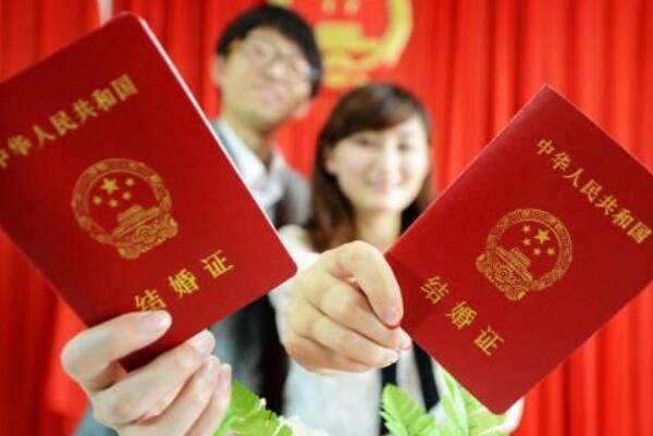 結婚證補辦后結婚日期是原來的嗎？