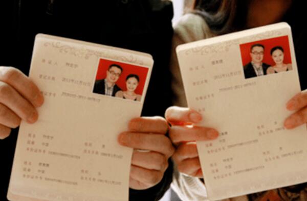 結婚證補辦必須雙方到場嗎？