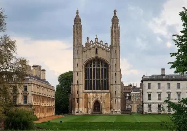 國(guó)外學(xué)歷認(rèn)證有時(shí)間限制嗎？學(xué)歷認(rèn)證內(nèi)容有哪些